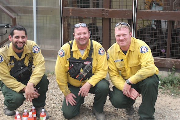 snohomish firefighters in front of chimps